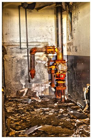 GreyHoundParkPipes_HDR2.jpg